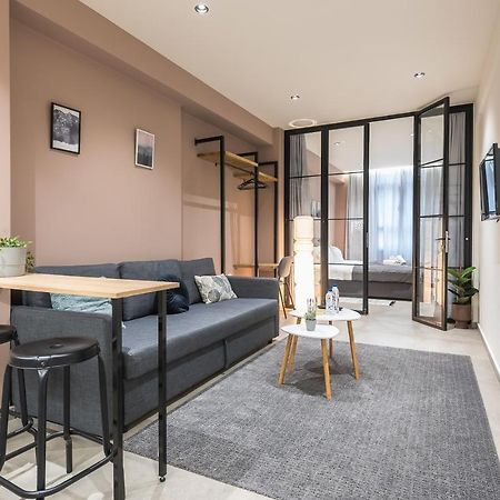 Filia Place Athena Bagian luar foto