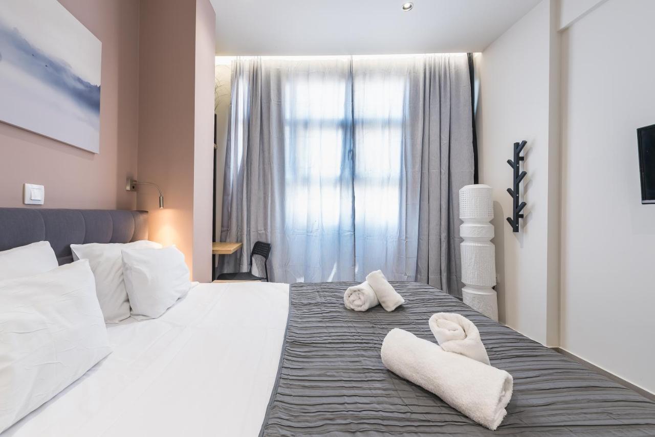 Filia Place Athena Bagian luar foto