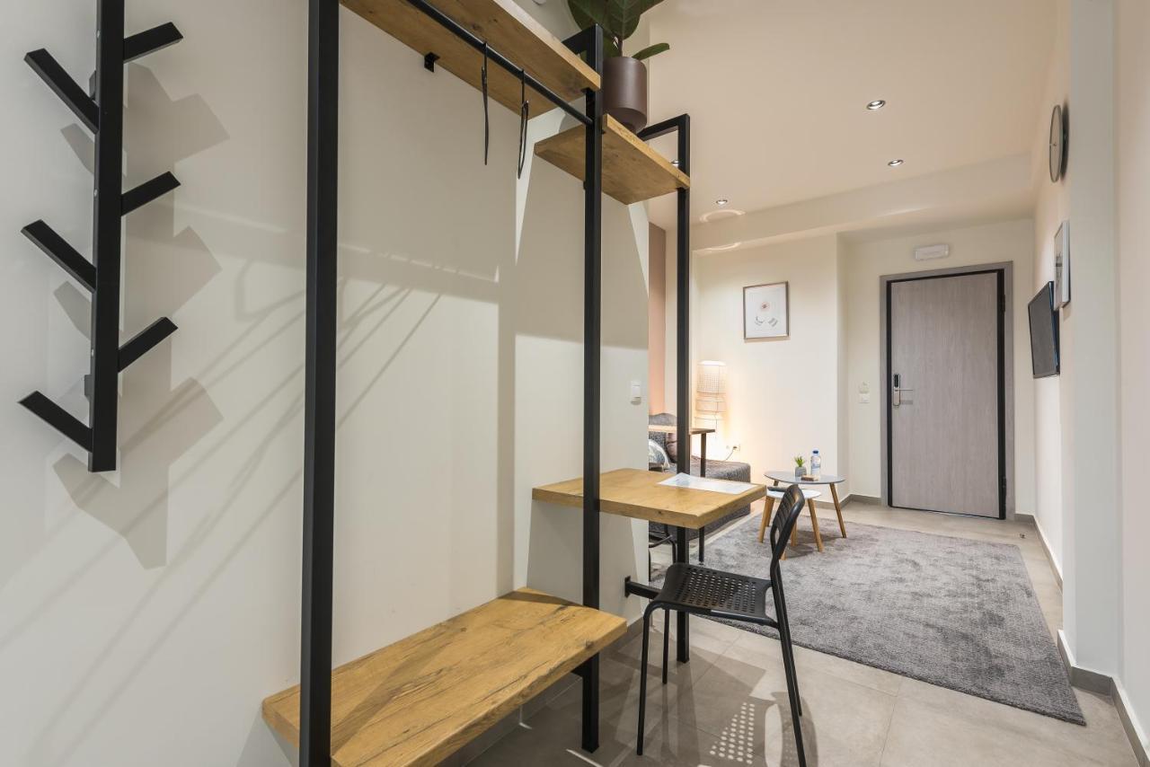 Filia Place Athena Bagian luar foto