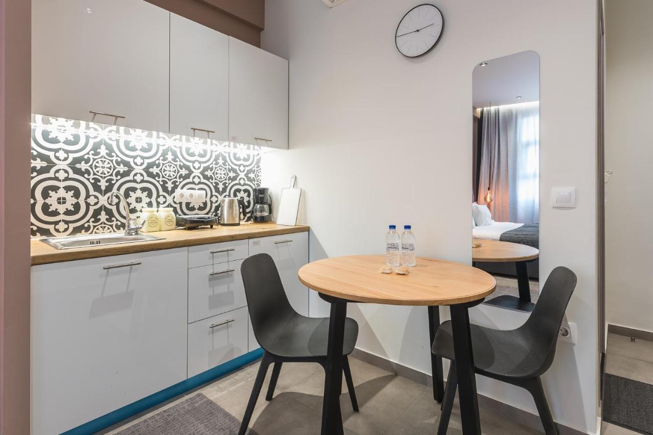 Filia Place Athena Bagian luar foto