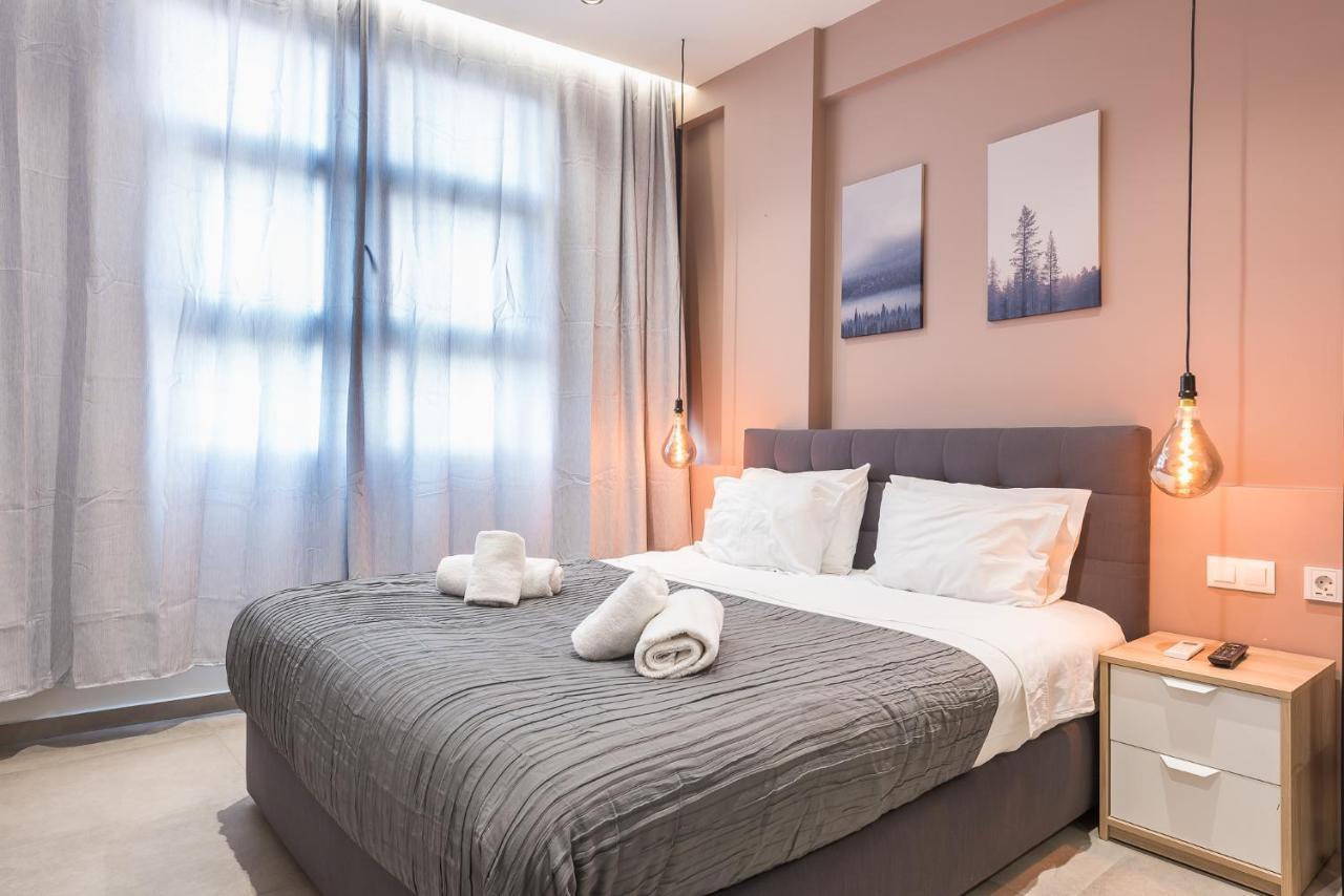 Filia Place Athena Bagian luar foto