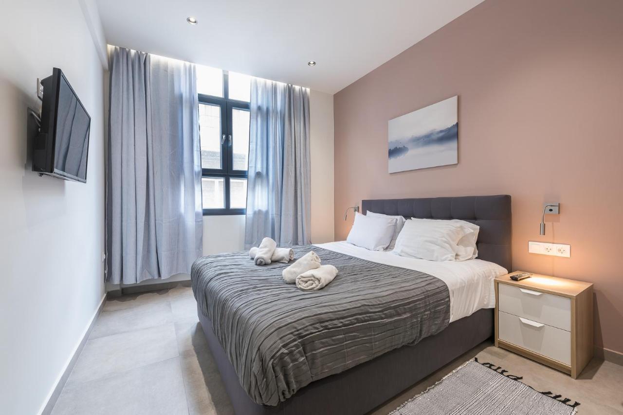 Filia Place Athena Bagian luar foto